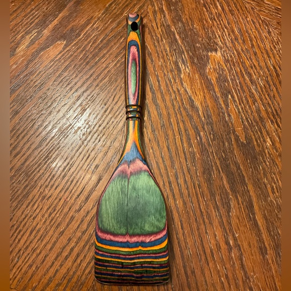 Beautiful Colorful Carved Heavy Wooden Kitchen Spatula! - Picture 4 of 16